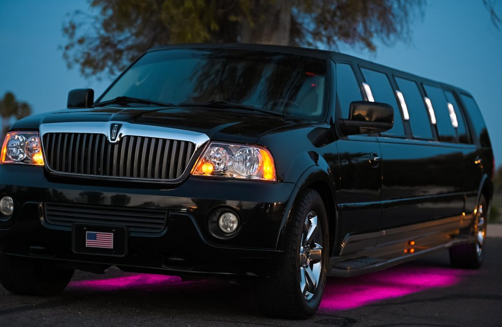 Navigator Limo Miami – Modern Elegance in Motion